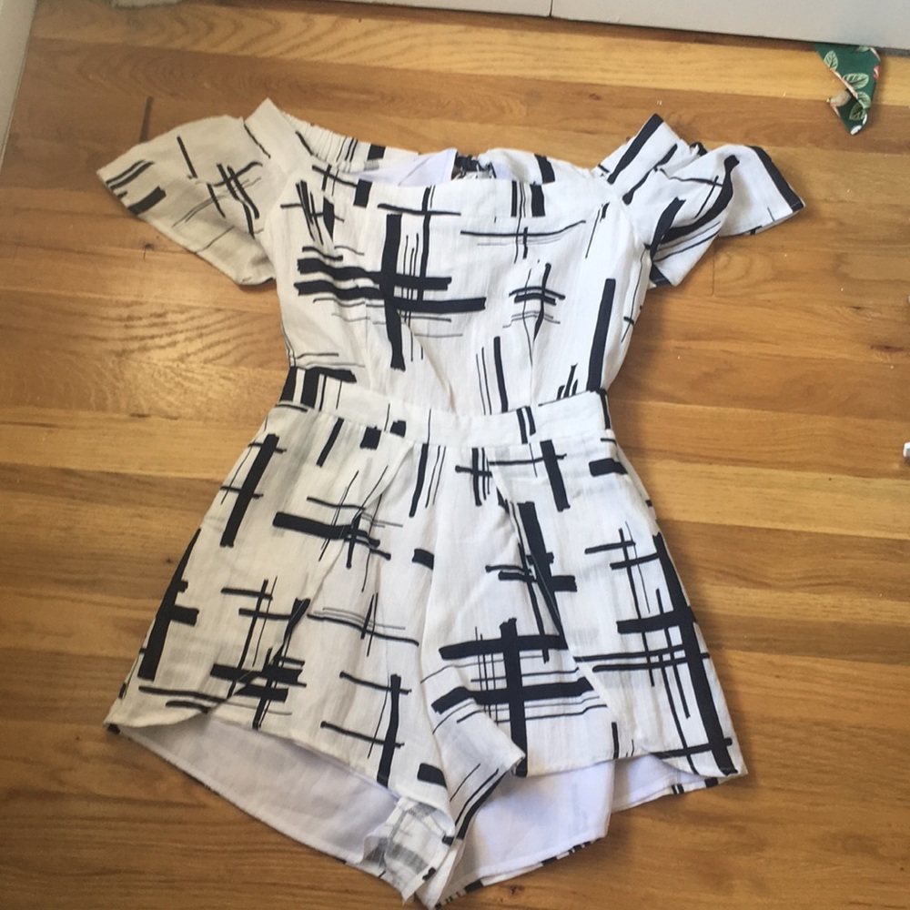 Tie back summer romper